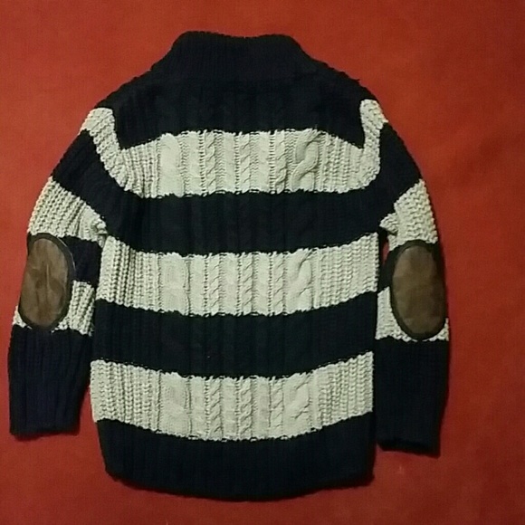 Gap Cable Knit Cotton Sweater - Picture 2 of 6